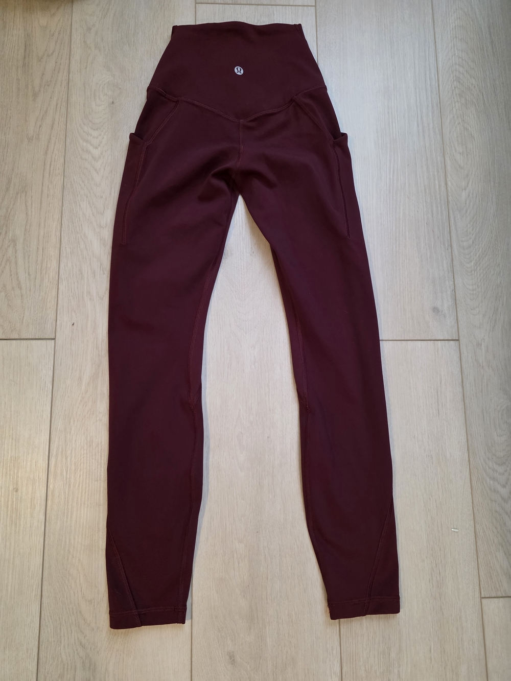Lululemon Size 0 Leggings - Picture 2 of 3